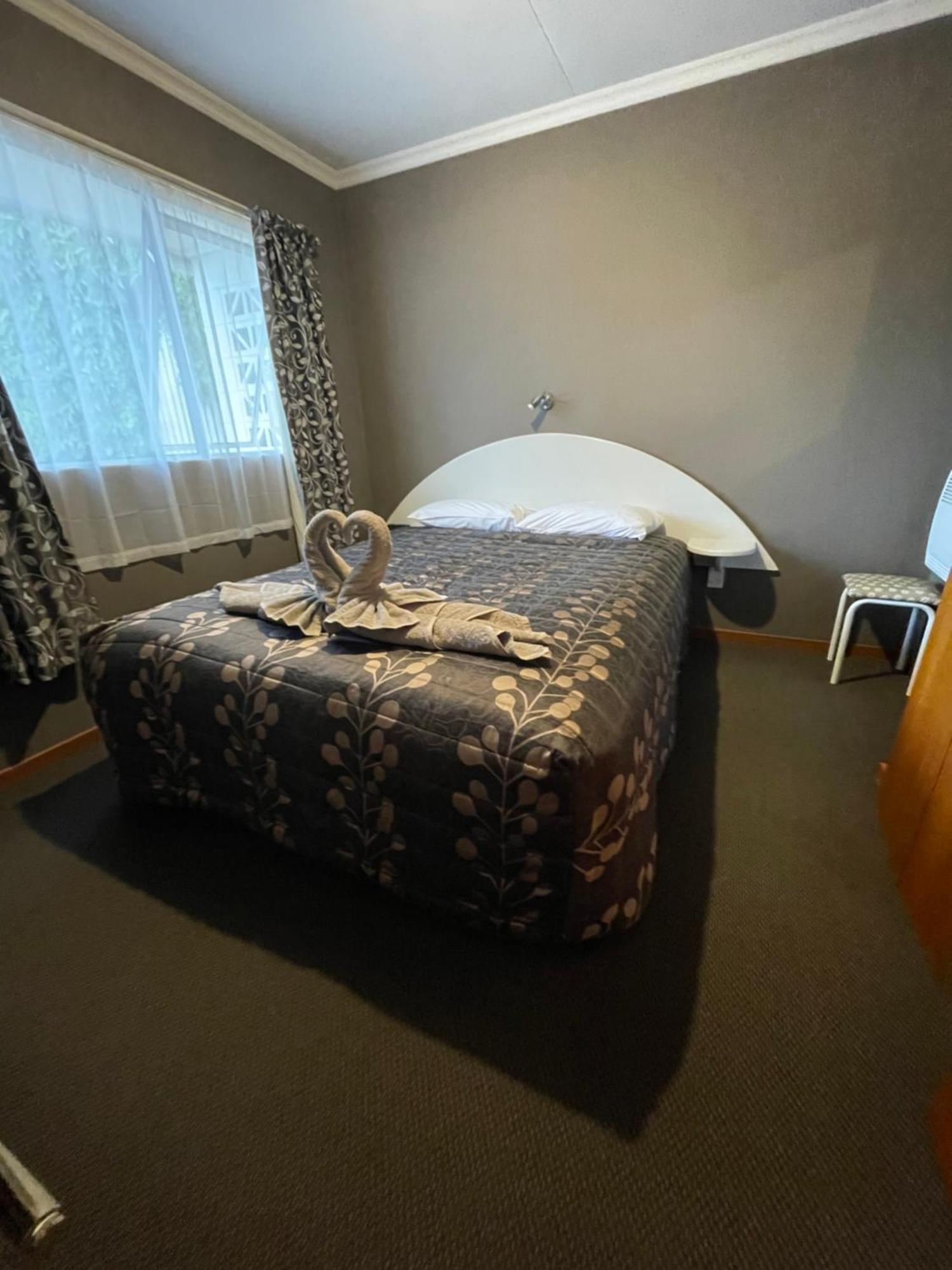 Alexandra Motor Lodge Nz מראה חיצוני תמונה
